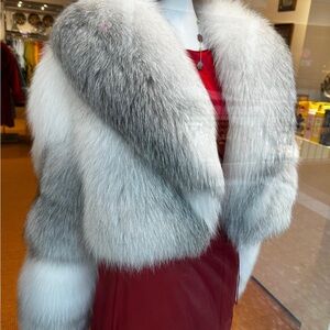 Brand new Real Elegant Gray and White Fur Stole, one of a kind piece